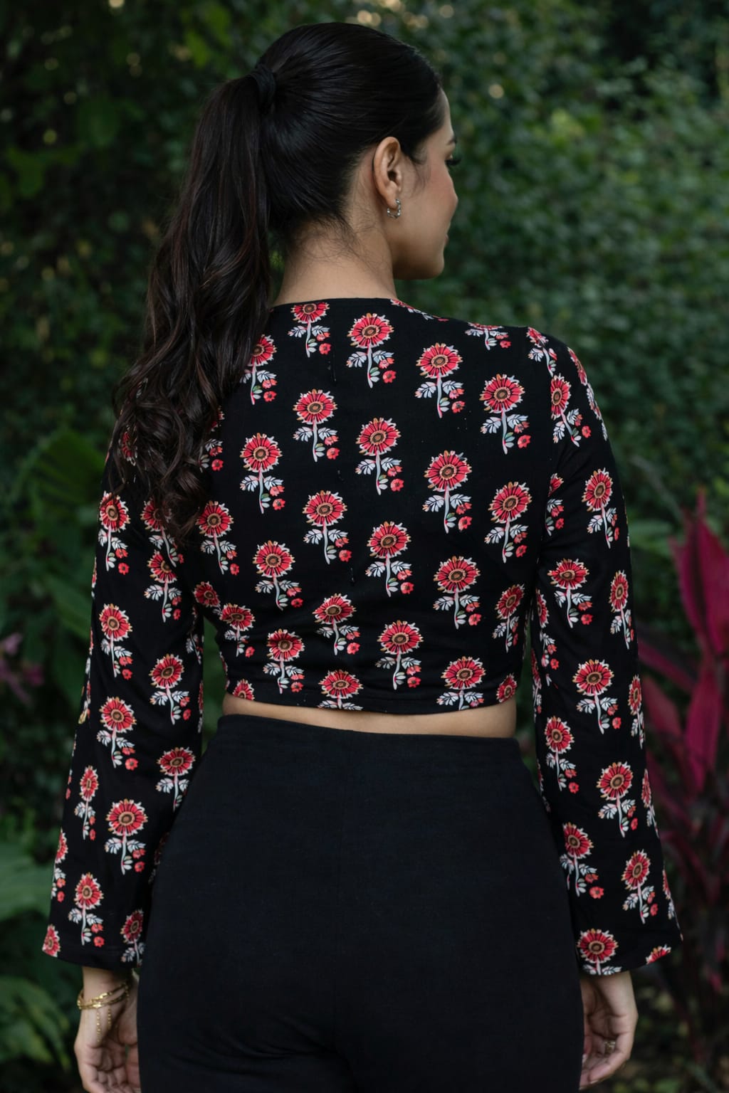 Women’s Black , Red Floral Printed Wrap Crop Top