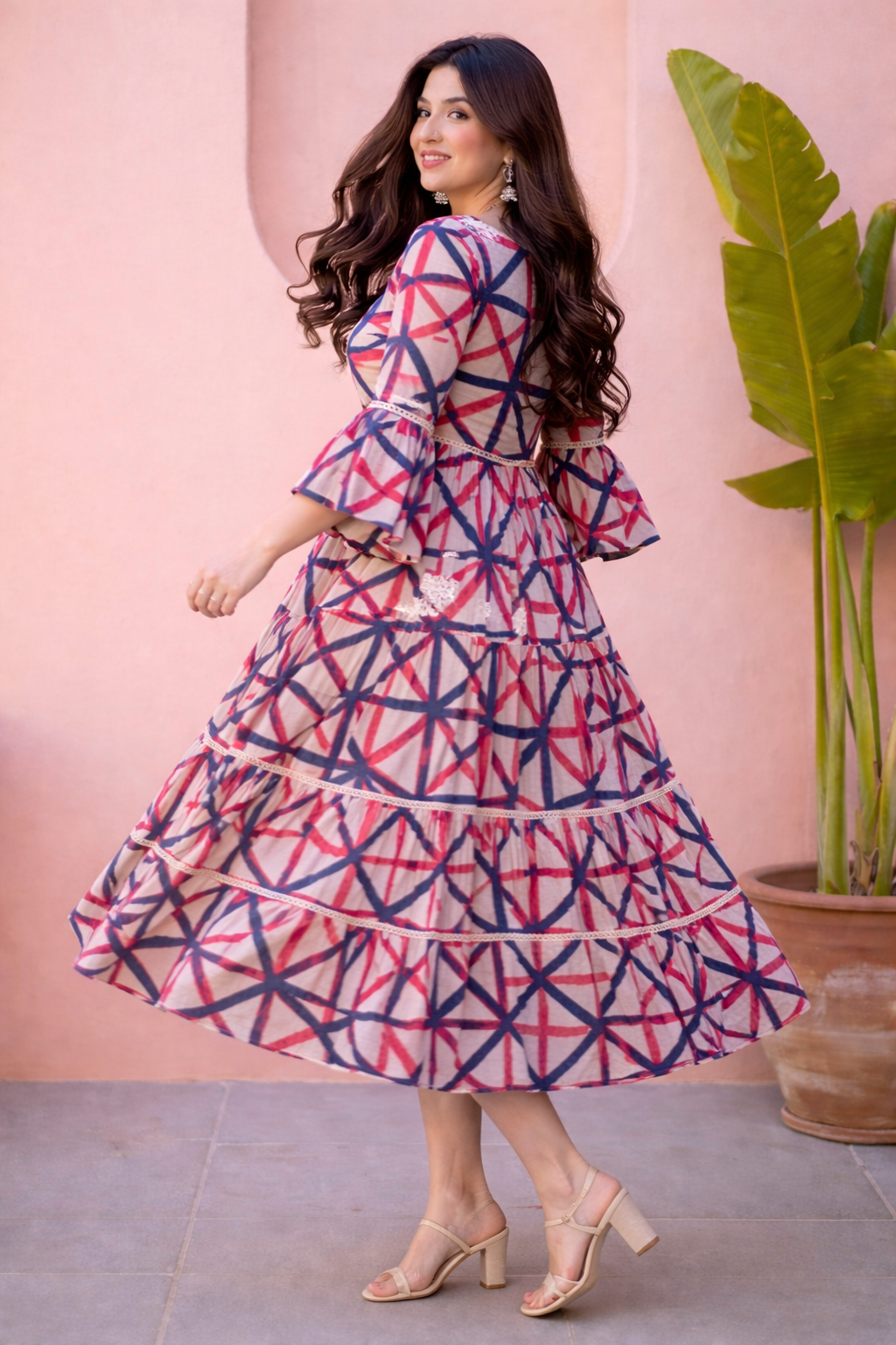 Elegant Geometric Print Tiered Midi Dress for Women